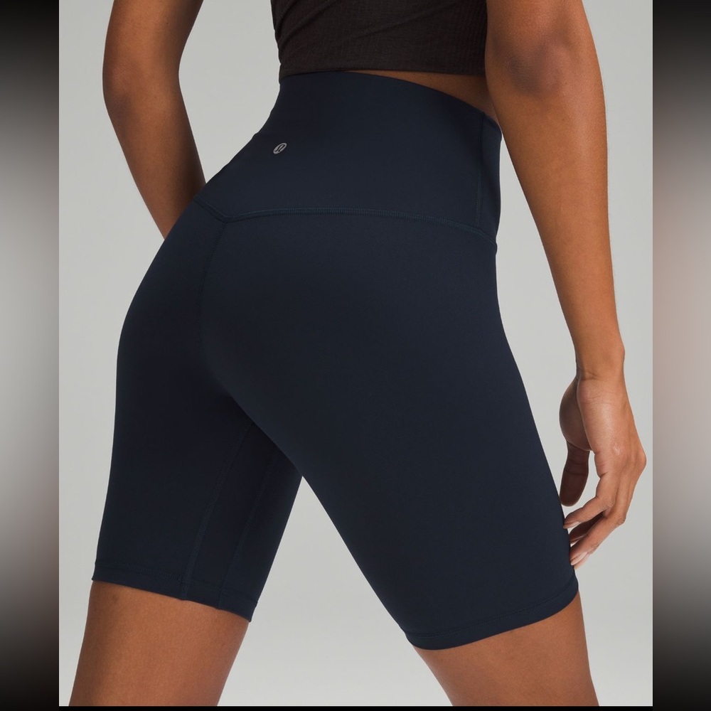 Lululemon Align™ High-Rise Short 8" - Sz 12, Navy